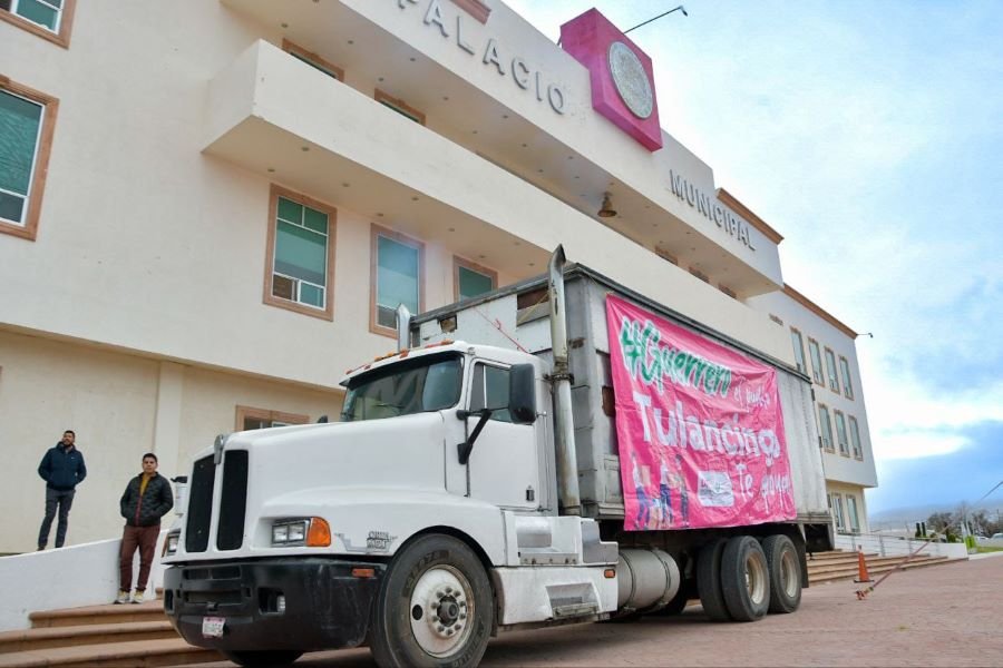 Partió Segundo Camión Con Ayuda Para Damnificados de Guerrero