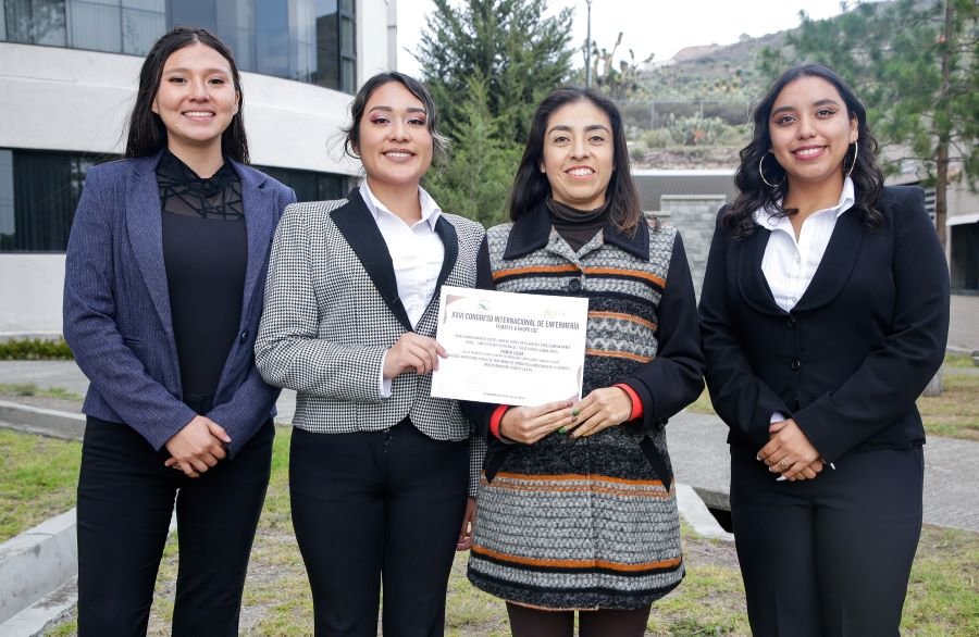 Alumnas de Enfermería de la UAEH Destacan en Congreso Internacional
