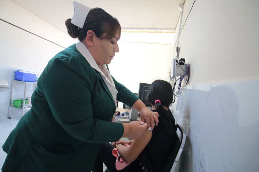 Aplica IMSS Hidalgo Vacunas Contra COVID-19 en 24ª Jornada Nacional de Continuidad de Servicios 2023