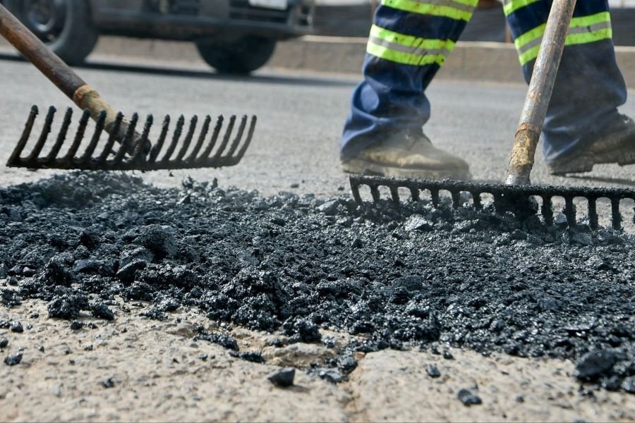 Brigada de Bacheo Permanente Ejecutó Rehabilitación de Cintas de Rodamiento en Tulancingo