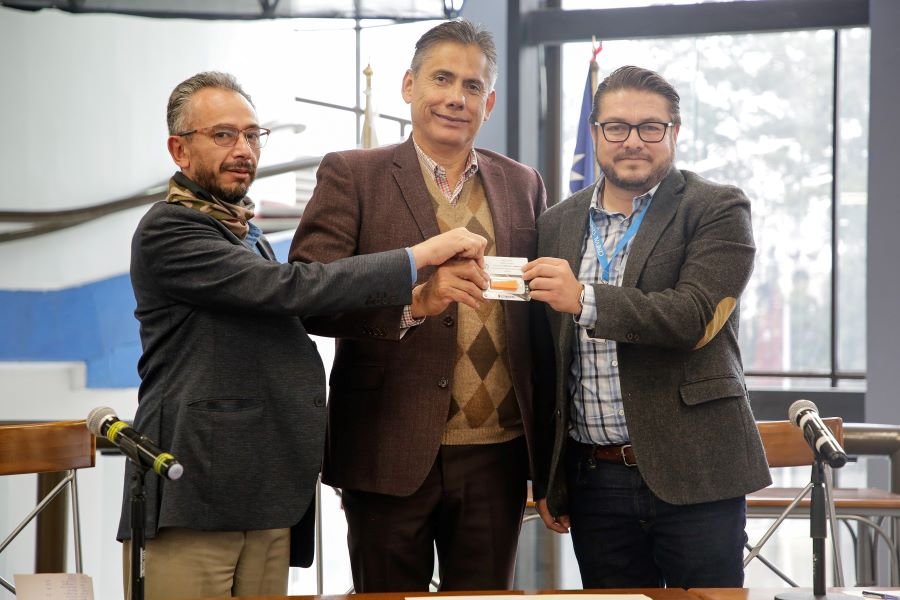 Ceneval Entrega Resultados De Examen de Admisión a UAEH *La prueba de ingreso fue aplicada a las y los aspirantes a bachillerato y licenciatura www.uaeh.edu.mx