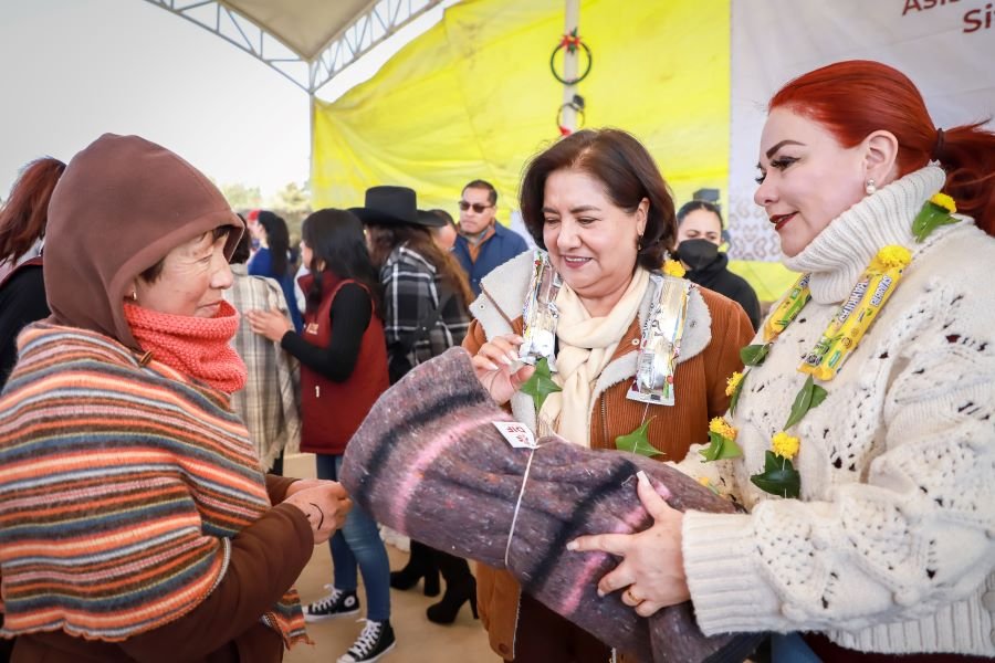 DIF Hidalgo Arrancó Programa “Este Invierno Abrígalo”, en Acaxochitlán