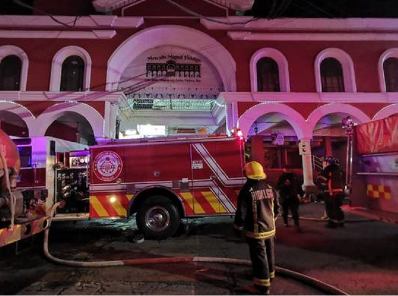 Se Quemaron Dos Locales del Mercado Miguel Hidalgo