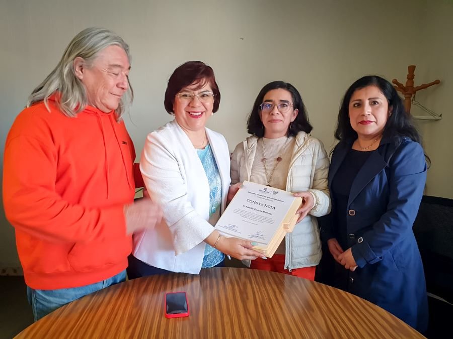 Imparten Curso de Estrategias de Lectura, Comprensión y Traducción de Textos en Inglés a Estudiantes de la UPN