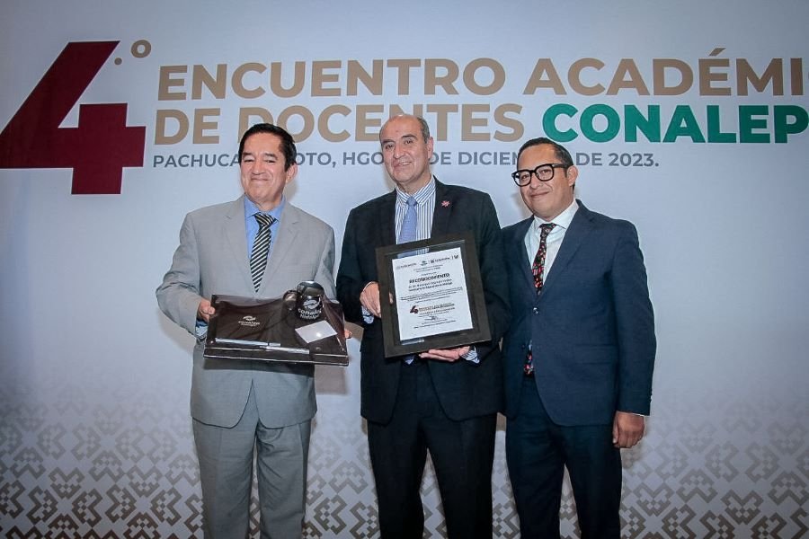 Impartió Titular de la SEPH, Conferencia Magistral en el 4° Encuentro Académico de Docentes Conalep Hidalgo