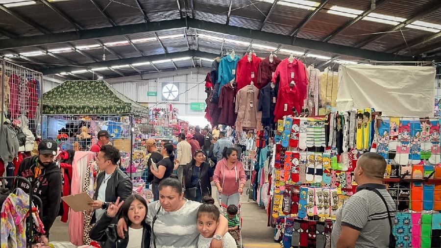 Invita OEEH a las Familias al Tianguis Navideño 2023