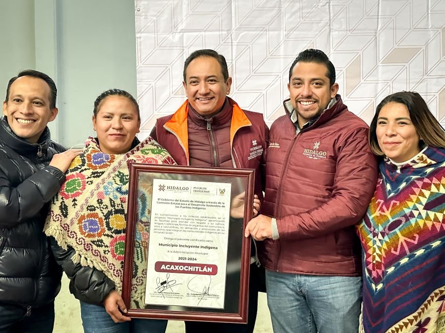 Recibió Acaxochitlán Certificado de Municipio Indígena Incluyente