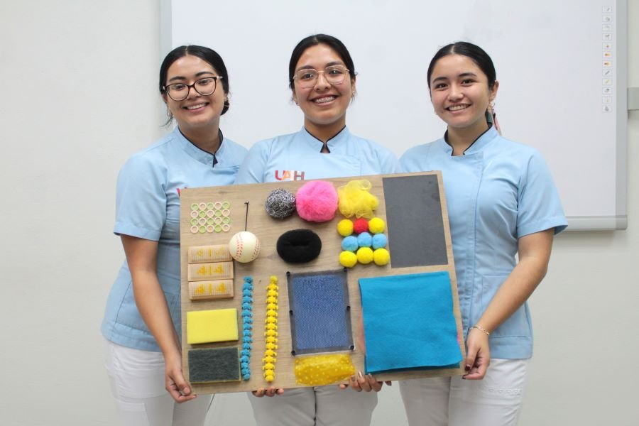 Egresadas de Gerontología del -UAEH Aplican en Adultos Mayores Programa de Intervención Basado en Modelo Montessori