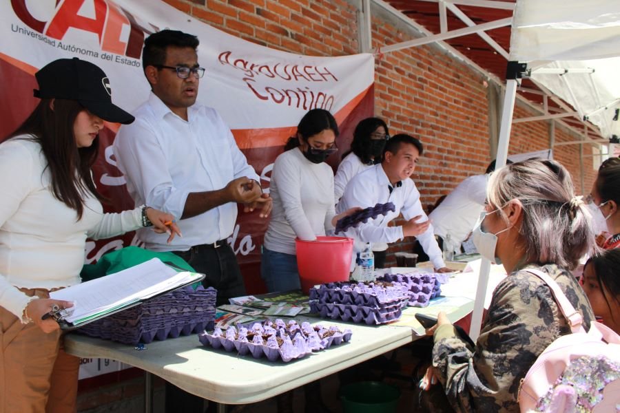 Fomentando la sostenibilidad para alcanzar la autosustentabilidad: AgroUAEH Contigo