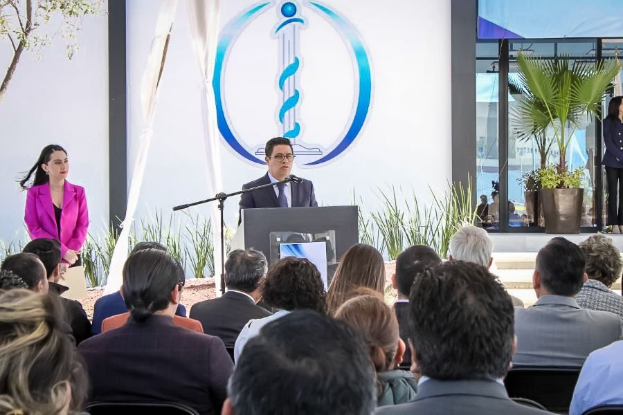 Inauguran El Centro Estatal de La Asociación de Hospitales Privados en El Descti