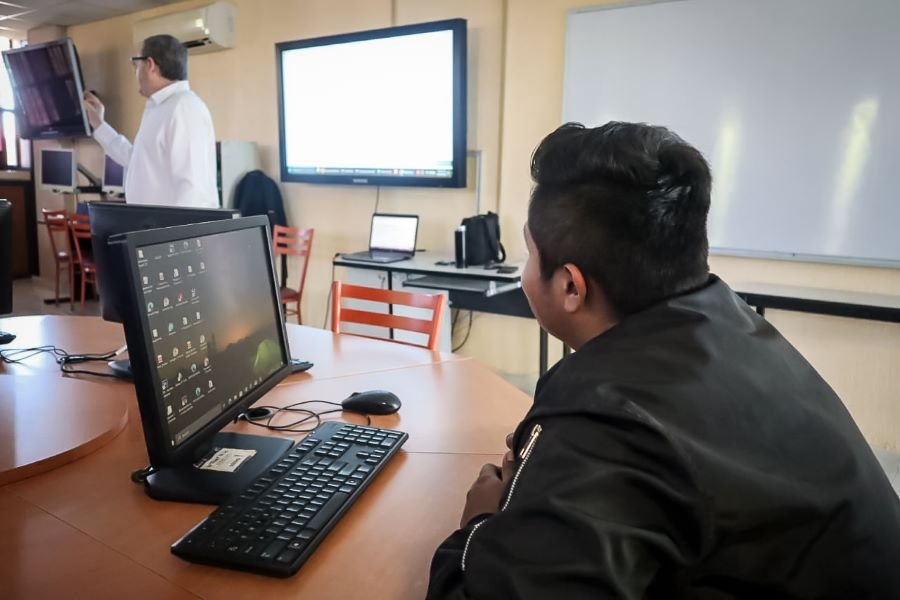 Organiza UTVM congreso sobre software y Tecnologías de la Información