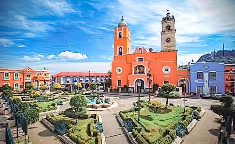 Real Del Monte, Tiene Algo y te Espera Con Los Brazos Abiertos