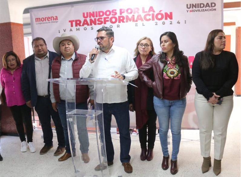 La Primera mesa de negociación con aspirantes a la alcaldía de Alfajayucan un éxito los cuatro aspirantes firmaron una carta compromiso y trabajarán en unidad: Rico Mercado
