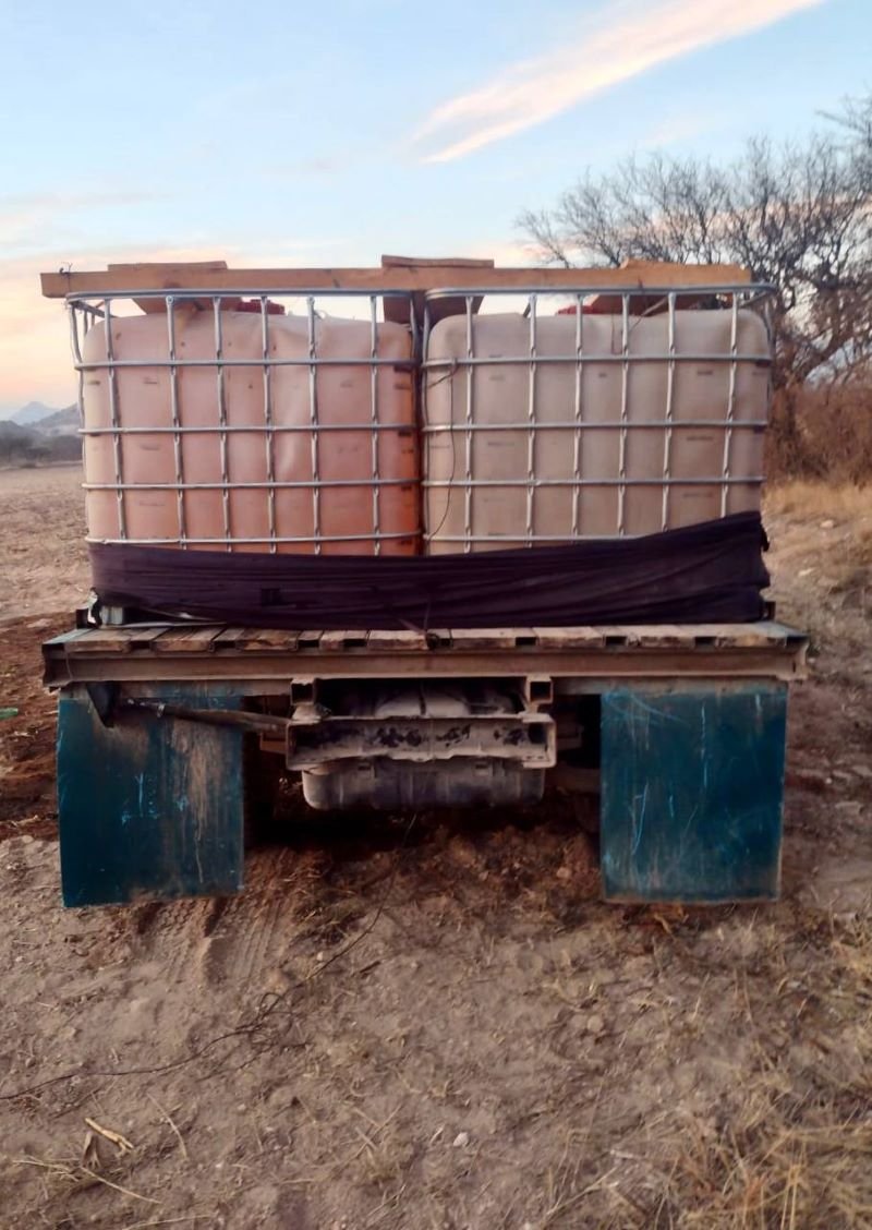 Asegura SSPH 8 Mil Litros de Hidrocarburo en Tepetitlán