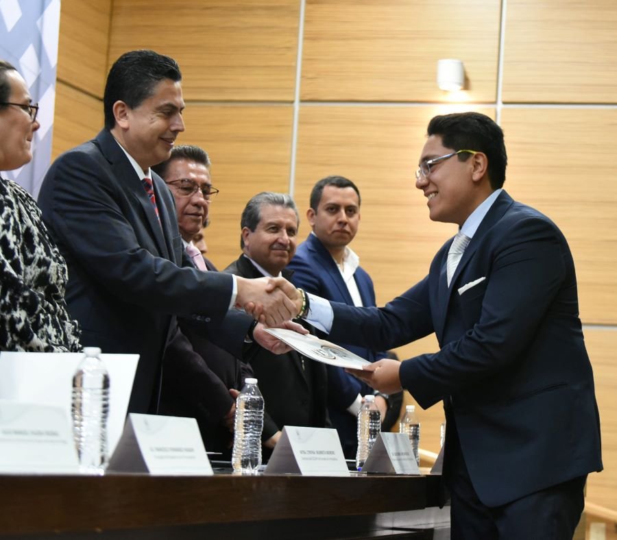 Congreso Entrega Reconocimientos y Constancias a Servidores Públicos, en Convenio Con El Senado de La República