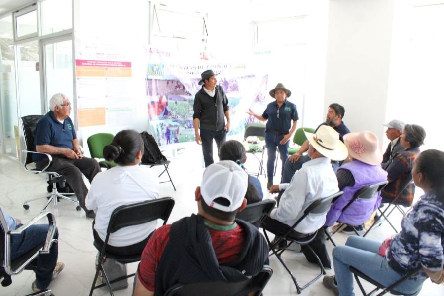 DESCTI impulsa producción sostenible del campo hidalguense