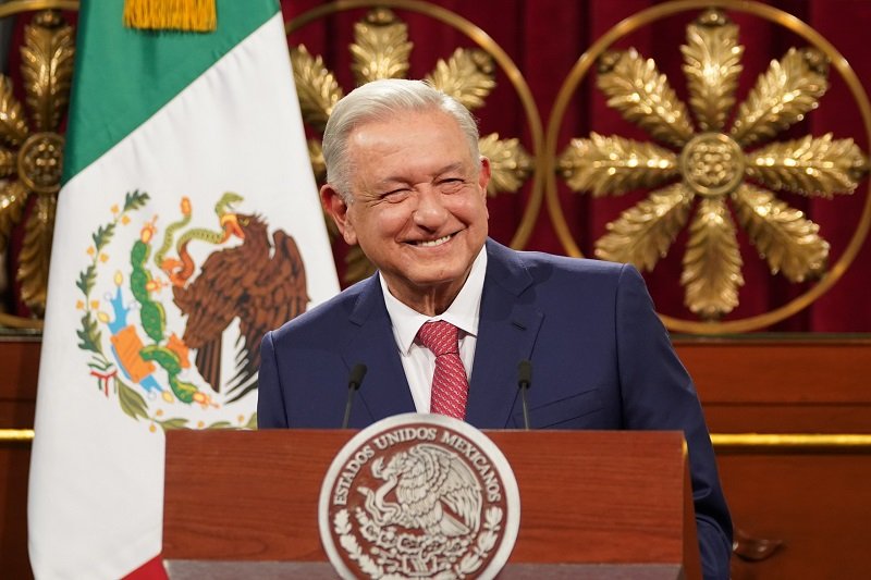 López Obrador Propone Cambios en Materia Político-Electoral, Judicial, Seguridad, Economía y Bienestar Social
