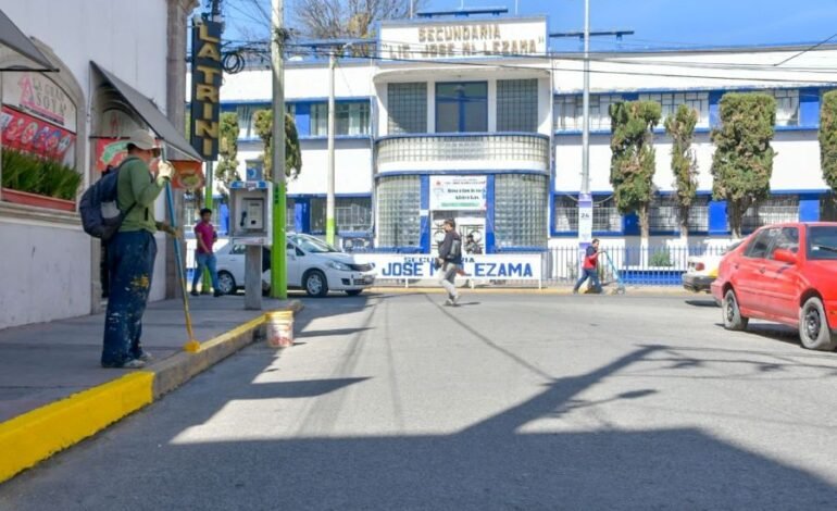 Realizan Mantenimiento y Conservación del Primer Cuadro de Tulancingo