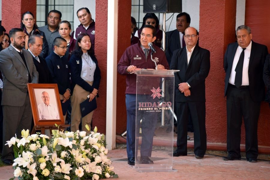 Julio Menchaca Salazar, Traza Puentes Para Coadyuvar Para Que Todas y Todos Construyamos El Hidalgo que Queremos