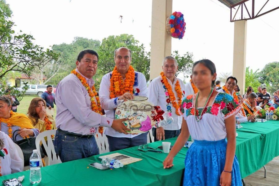 Resalta SEPH Preservación de Lenguas Maternas en Las Aulas