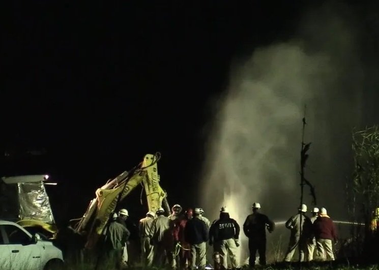 Fuga de Combustible en Toma Clandestina en Tetepango, Evacuan a 200 Familias