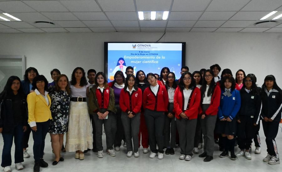 Citnova Aborda Temas Científicos de Empoderamiento Para la Mujer