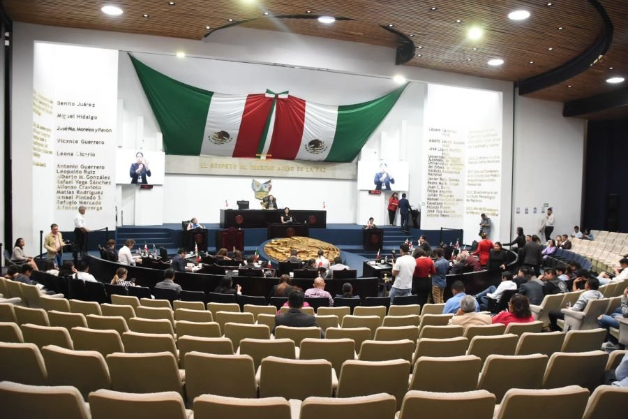 Congreso Del Estado Reconoce a las y los Maestros Hidalguenses Por su Trabajo a Favor de la Educación