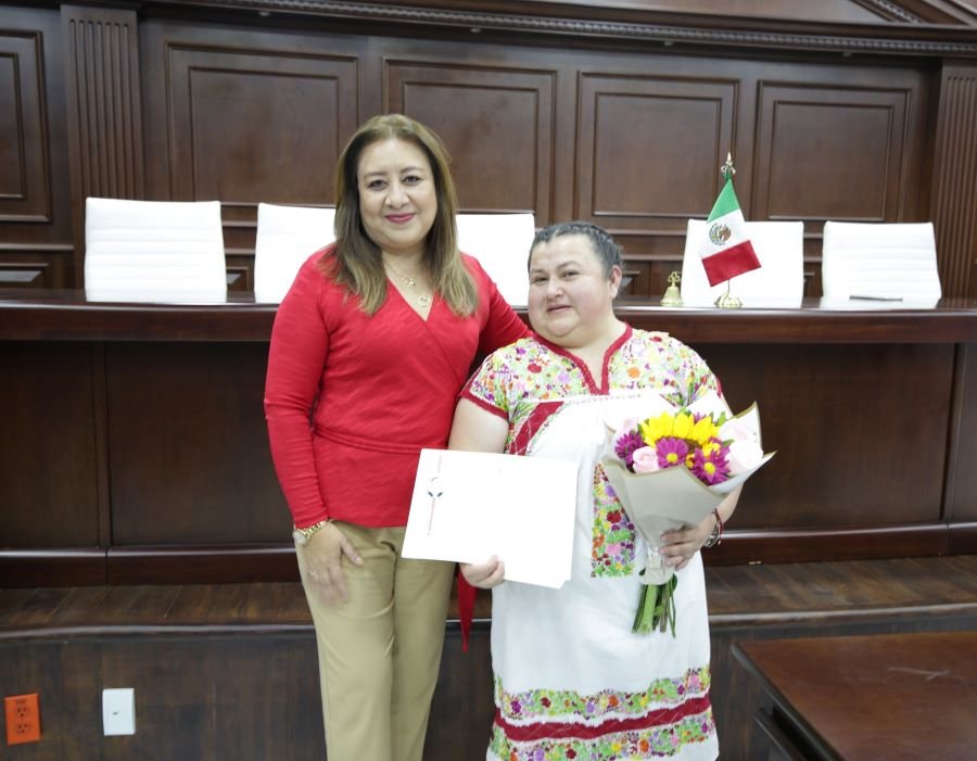 Entrega ICSHu Menciones Honoríficas Por Promedio de Excelencia