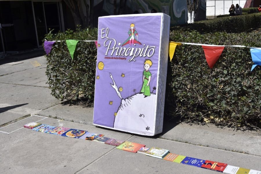 Promueve SEPH el Hábito de la Lectura Con El 2° Kilómetro del Libro