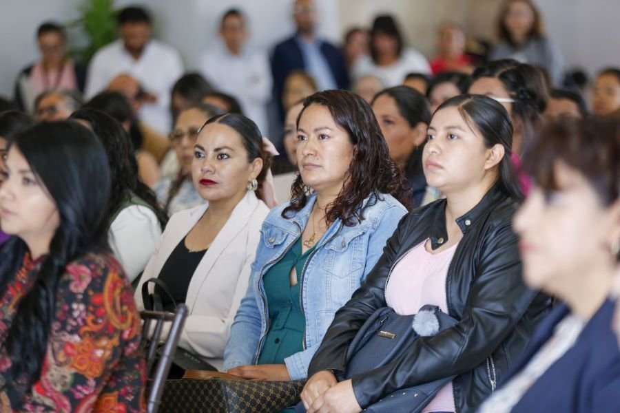 SEPH y SNTE Entregaron Documentación y Dictámenes del Sistema de Carrera Administrativa 2023 a docentes