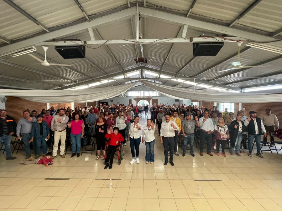 Alma de La Vega Refrenda Su Compromiso Con La Educación