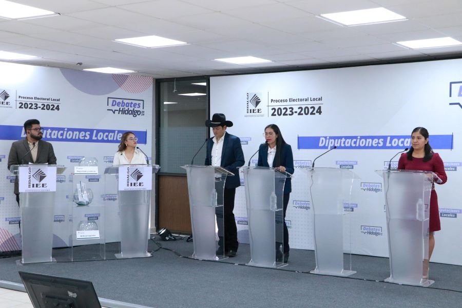 IEEH Realiza Debate de Diputaciones Locales del Distrito 06 Huichapan Con Tres de Cinco Aspirantes