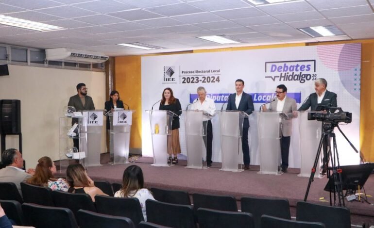 IEEH Realiza Segundo Debate de Diputaciones Locales del Distrito 11 de Tulancingo
