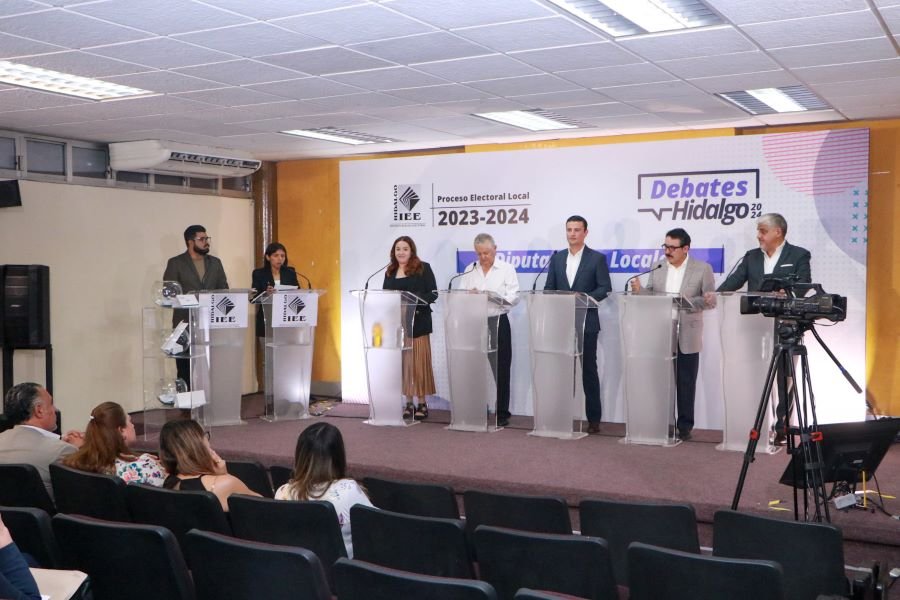 IEEH Realiza Segundo Debate de Diputaciones Locales del Distrito 11 de Tulancingo