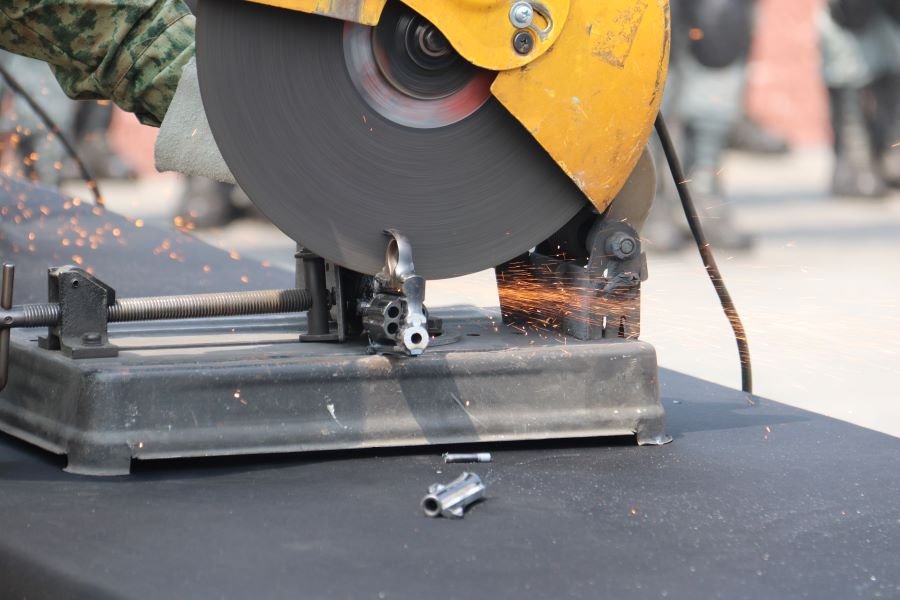 La 18/A. Zona Militar Destruye Armas Decomisadas Por Diversas Dependencias de Seguridad y Procuración de Justicia en el Estado