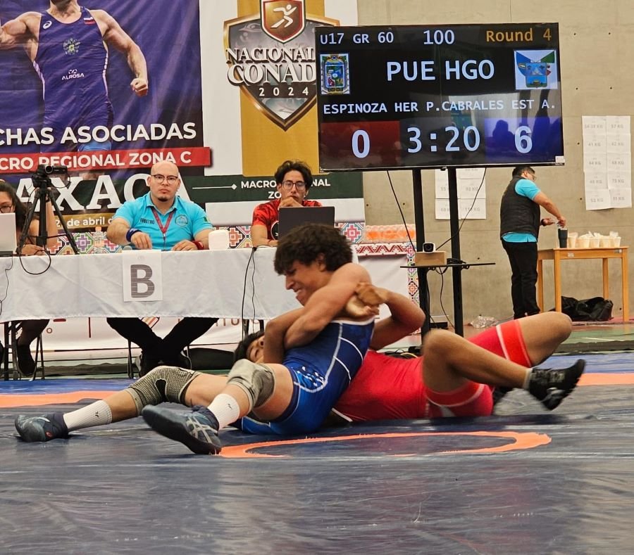 Luchas Asociadas Clasifica en Su Primer Día de Competencia a Cuatro Hidalguenses a NC