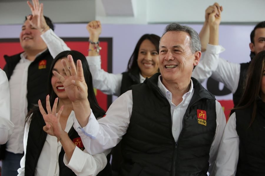 Se presenta oficialmente Adolfo Pontigo como Candidato Ganador a Diputado por el Distrito 13
