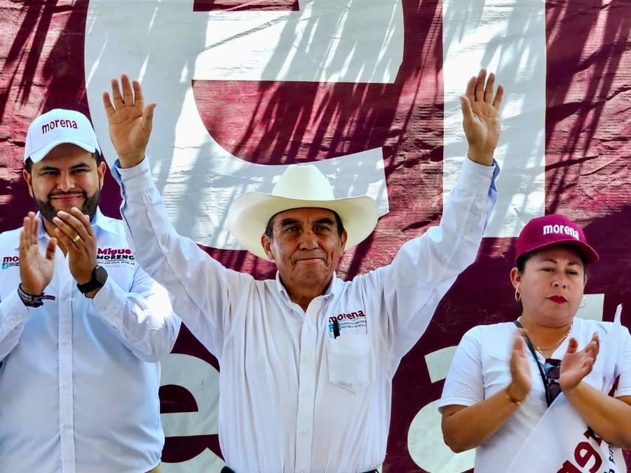 Adrián López Hernández “Marín” Apuesta A La Educación y El Deporte