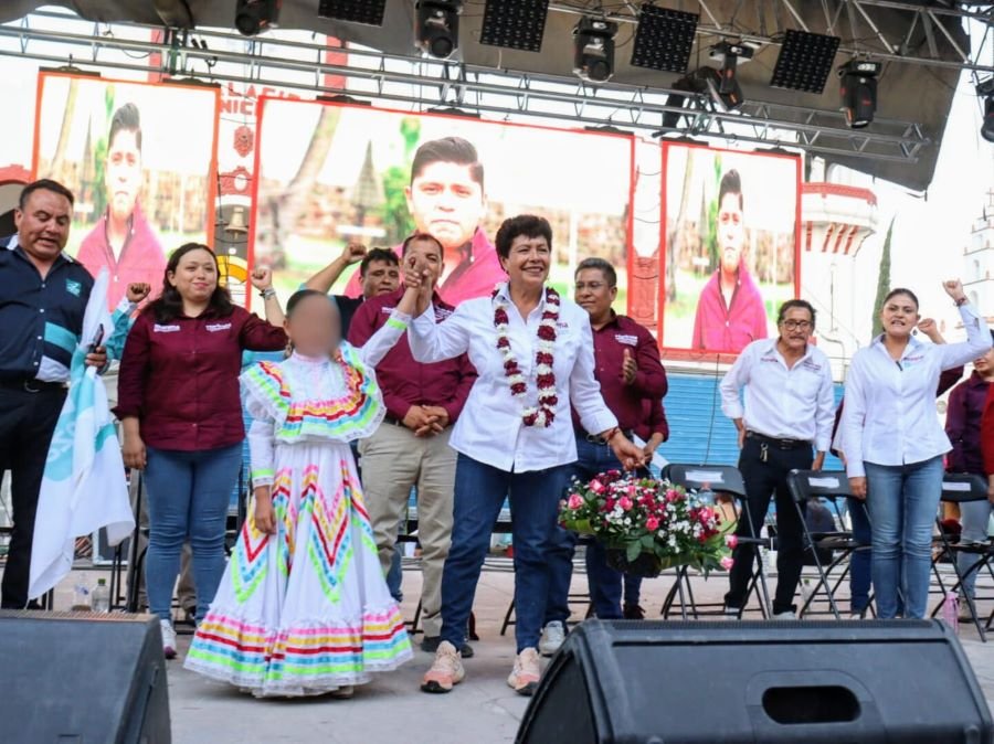 Ante más de mil 500 personas, cierra campaña Maricela Hernández