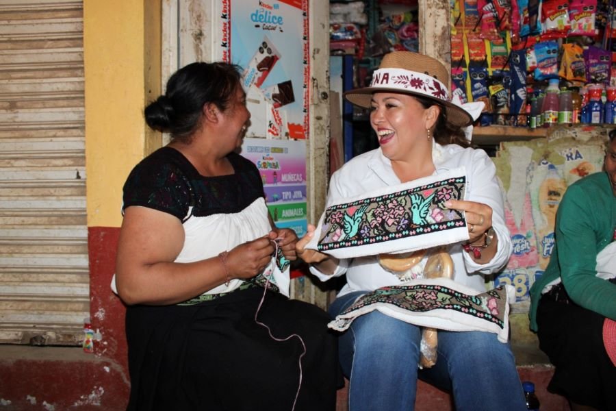 Artesanía Es Vital Para Generar Empleo En Región Otomí-Tepehua: Yarabi González