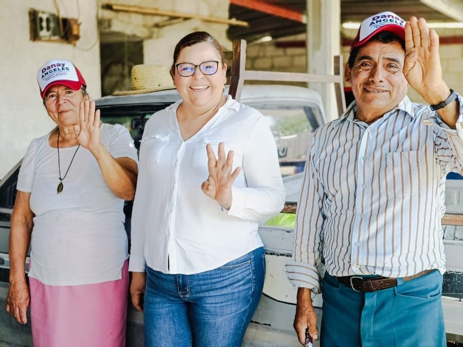 Atención Para Adultos Mayores, Apoyo Al Mejoramiento De Vivienda E Internet Gratuito, Ofrece Danay Ángeles