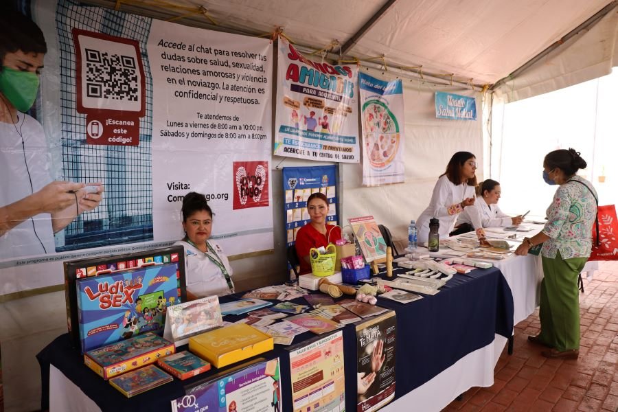 Avanza Proceso de Vacunación en Acatlán