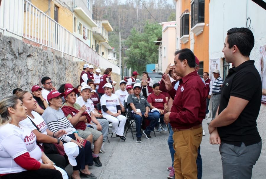 Colonias y Barrios De Pachuca No Deben Quedar En El Abandono: Andrés Velázquez