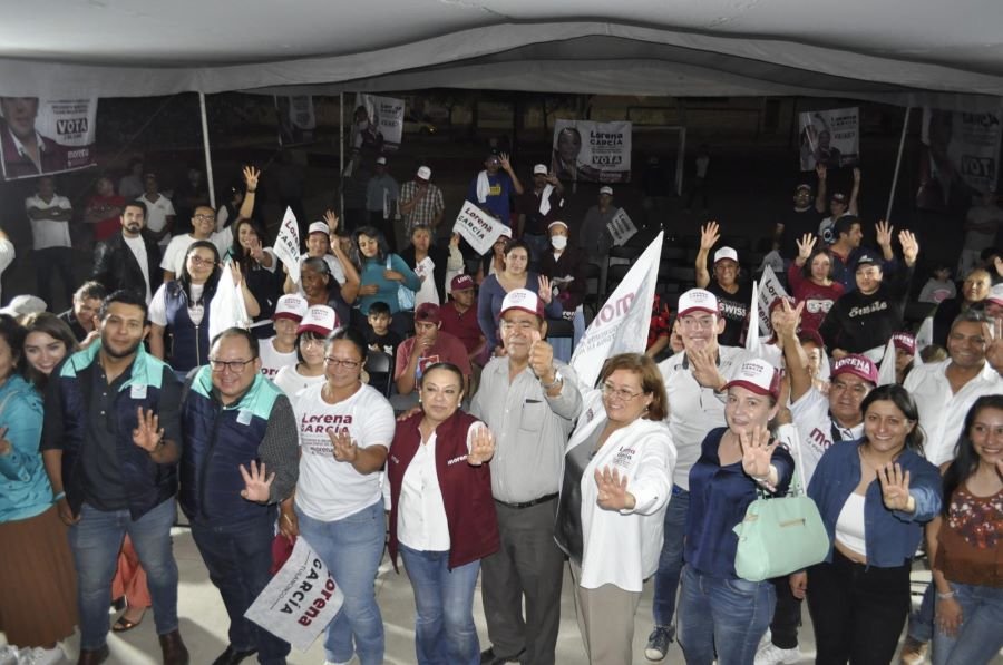 Crear redes de apoyo para mujeres, propone Lorena García