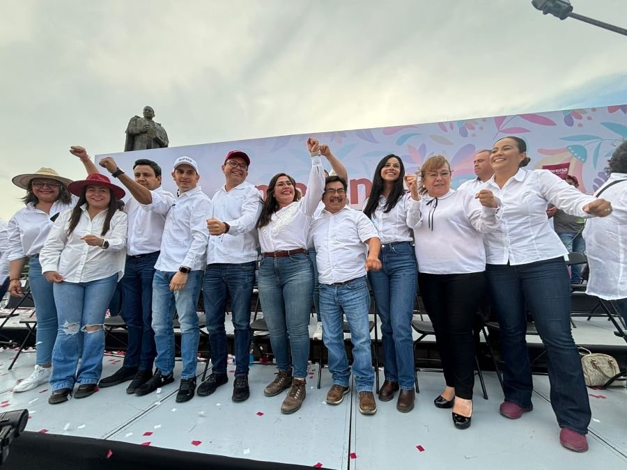 El Pueblo Exige Un Cambio Verdadero: Alhely Medina