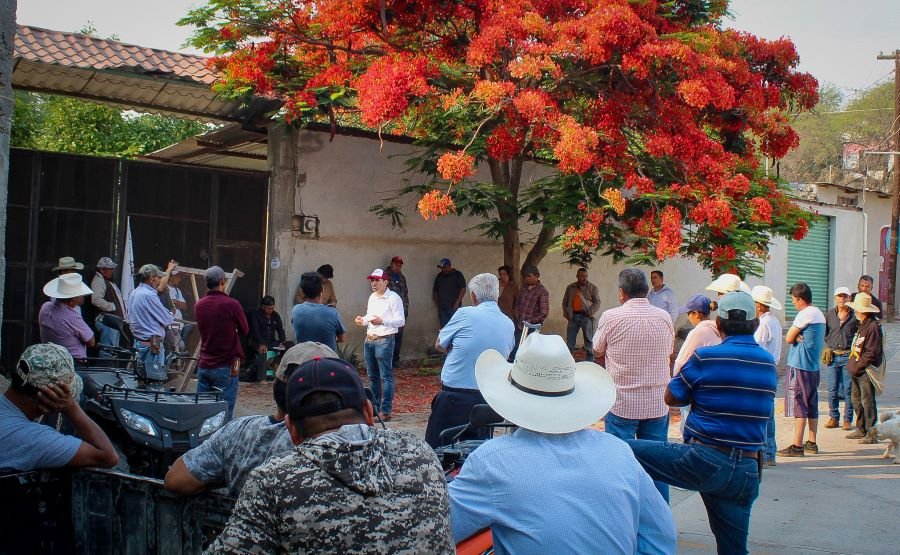 Gobierno de Germán Hernández pugnará por mayores recursos para San Agustín Metzquititlán