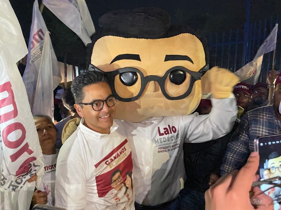 Lalo Medécigo triunfó en el debate con propuestas para la transformación de Mineral de la Reforma