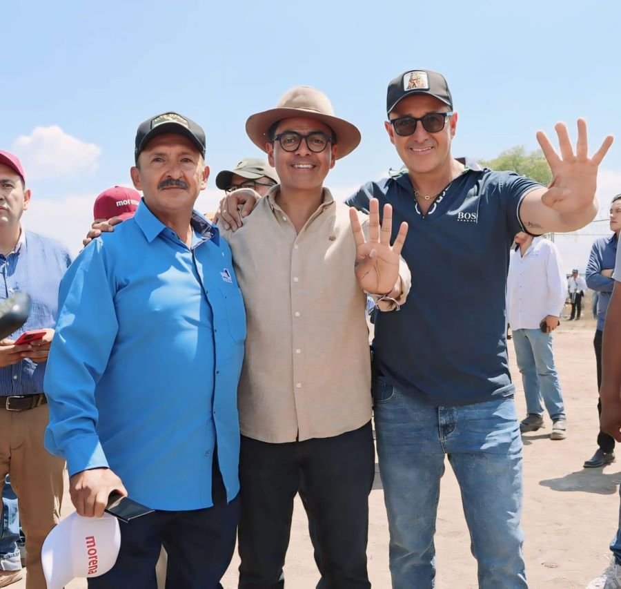 Medécigo, Velázquez y Crespo se reunieron con repartidores de gas LP de Hidalgo