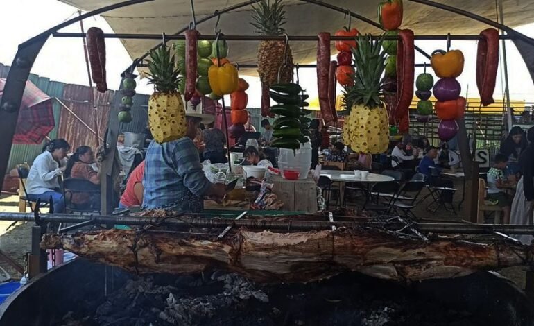 Metepec Realizó Con Éxito, Festival del Cerdo y El Aguardiente