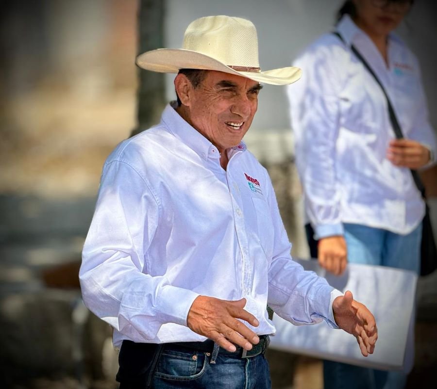 Policía Capacitada y Amigable en el Arenal, Propone Adrián López